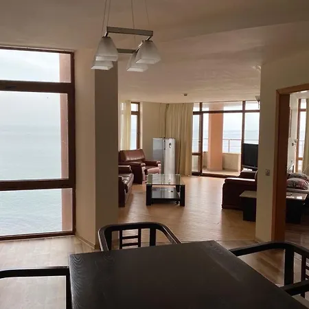 Apartment Sunrise A