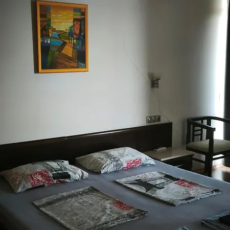 Apartment Sunrise A *